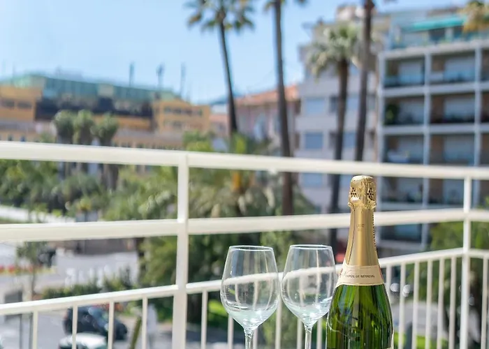 La Fontana Lägenhet